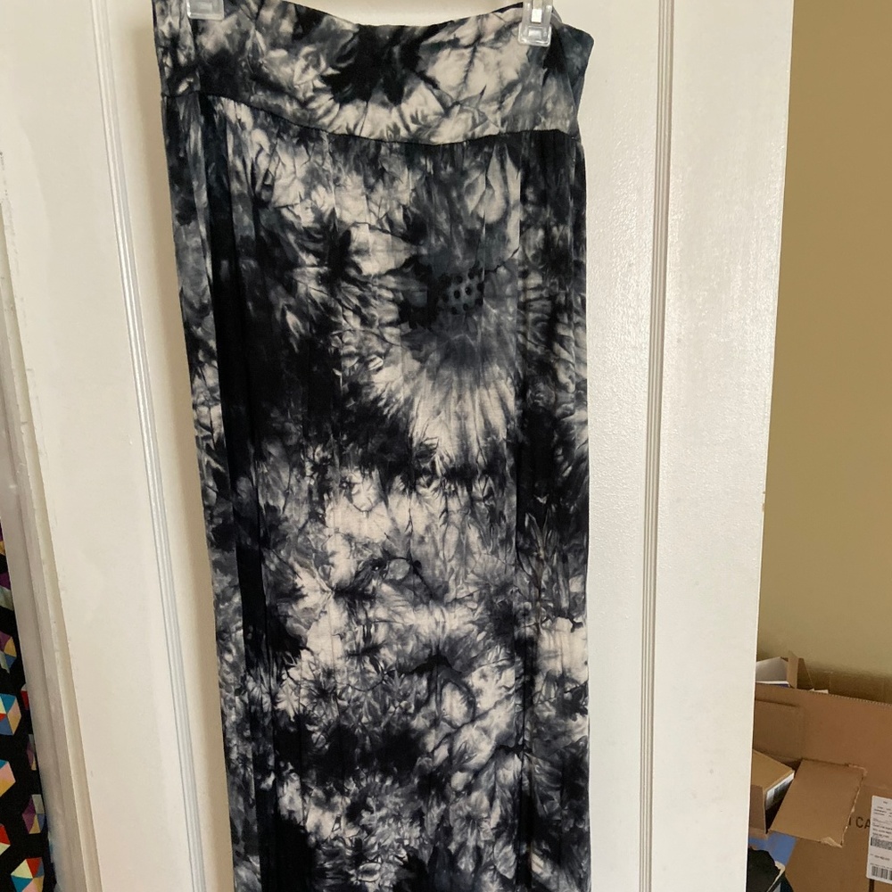 Tie-Dye Maxi Skirt